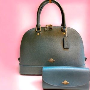 Coach Sierra Satchel with Matching Long Wallet - EUC